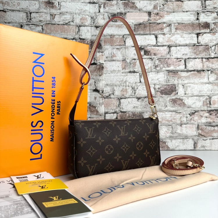 LOUİS VUİTTON POCHETTE ACCESSORİES CLASSİC
